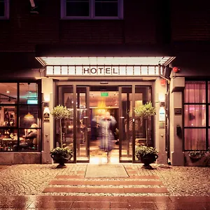 4* Otel Western Noble House